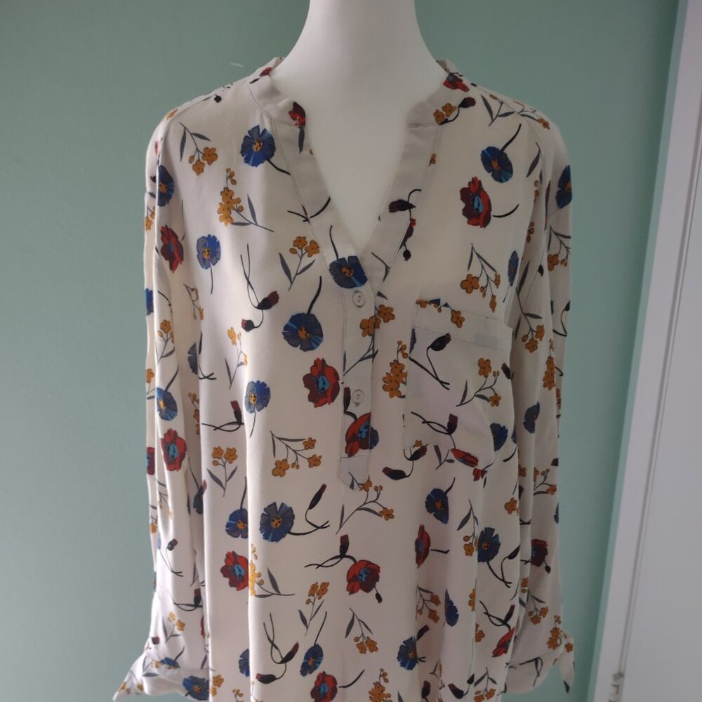 For the Republic Floral Tunic Size XL